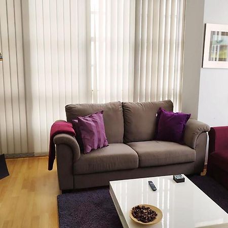 א-קורוניה Purple&Brown Home Coruna מראה חיצוני תמונה