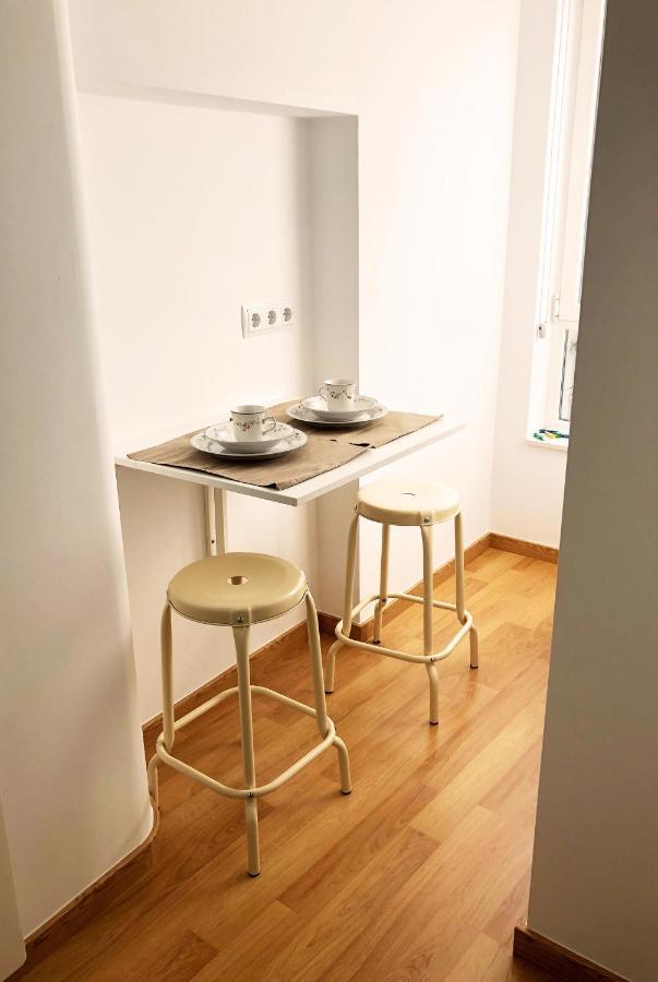 א-קורוניה Purple&Brown Home Coruna מראה חיצוני תמונה